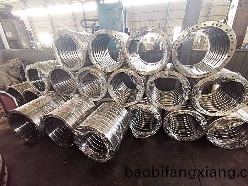 成品法兰车间一角