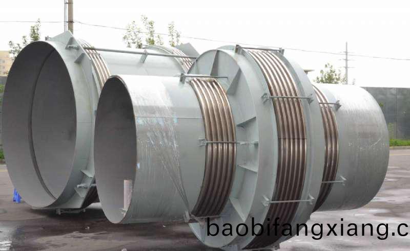大型波纹补偿器