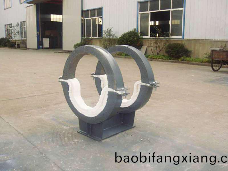 可滑动管道支座夹